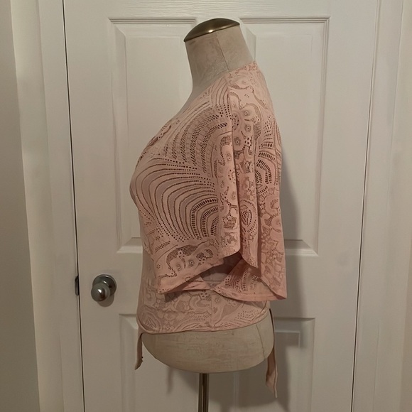 BCBG Maxazria Beats Flutter Sleeve Lace-Up Front Lace Bodysuit - Picture 11 of 16